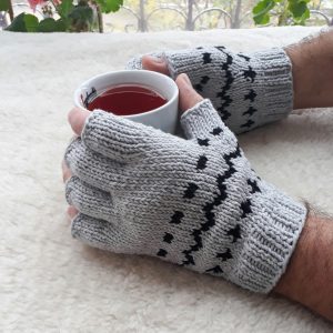 Personalized Hand-Knitted Organic Cotton Half-Finger Gloves: Light Gray Texting Mittens